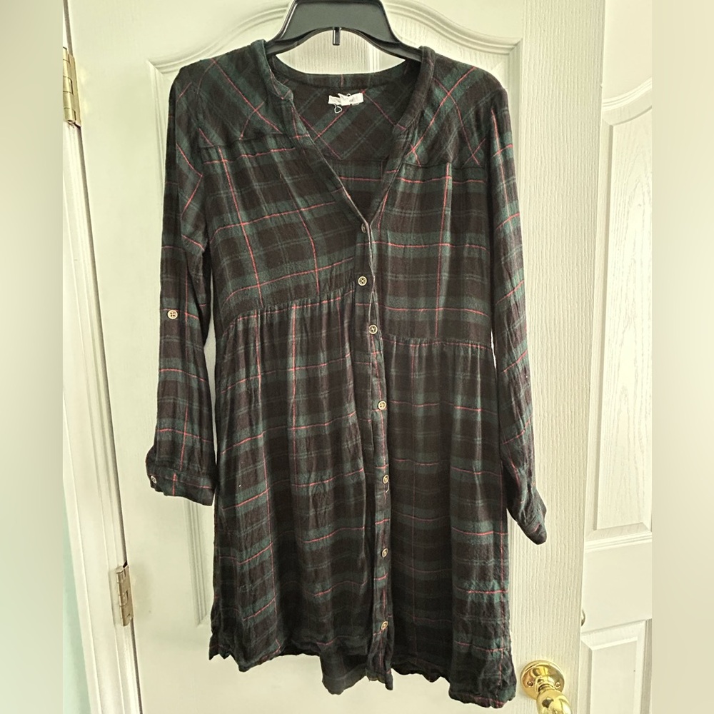 Maurices Button Down Plaid Shirt Dress Green, Red, & Black Women’s Medium